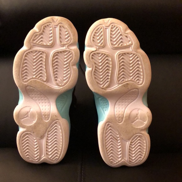 Pre-School Air Jordan - Picture 5 of 6